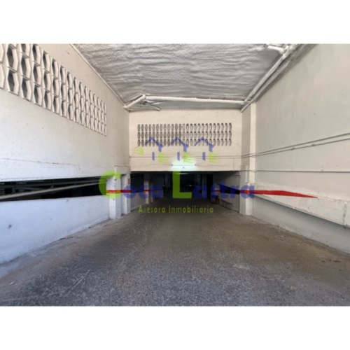 Rampa de acceso a parking